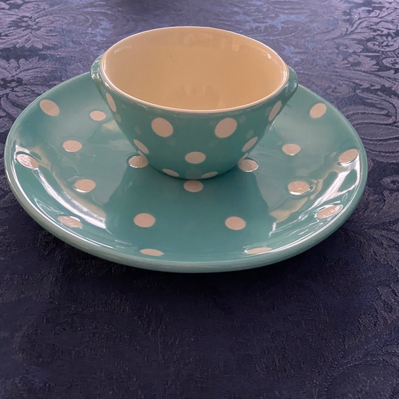 Fun & festive dinnerware - Picture 5 of 7